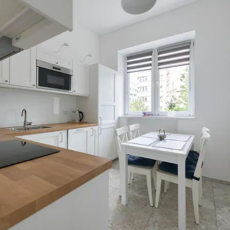 Dom & House - Marina Portowa 3 Gdynia